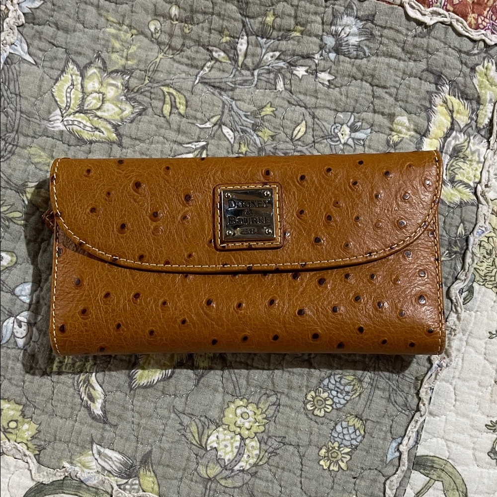 Dooney & Bourke Tan Ostrich Leather Wallet